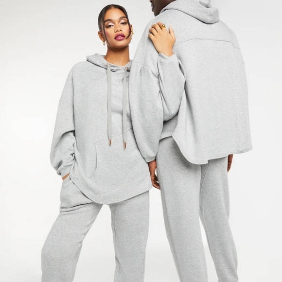 Savage X Fenty Platinum Gray Oversized Hoodie - Picture 8 of 14